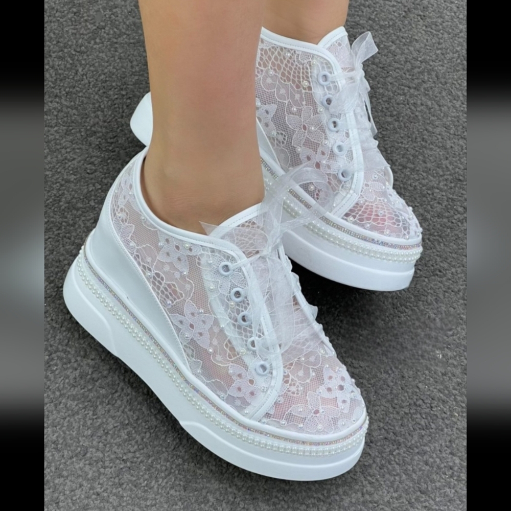 Elegant White Lace Bridal Platform Sneakers - Size 39